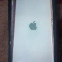 گوشی ایفون 2022se