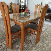 میز غذاخوری با۴صندلی