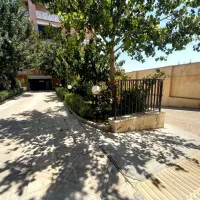 آپارتمان تکواحدی ۴سال ساخت ۱۵۳متر ۳خ