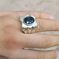انگشتر یاقوت کبود