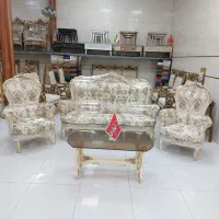 مبل سلطنتی هفت نفره با جلو مبلی عسلی ب شرط|مبلمان خانگی و میز عسلی|چالوس, |دیوار