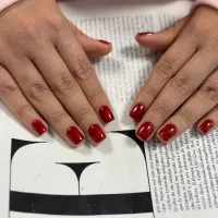 کاشت ناخن اموزش ناخن تخفیف تا۲۱اردیبهشت فلکه گاز