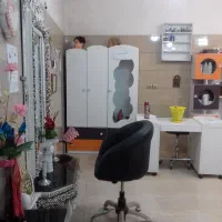 صندلی کوپ به همراه میز ناخن   قیمت توافقی