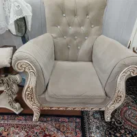 مبل هشت نفره بامیزوسط ودوعددعسلی|مبلمان خانگی و میز عسلی|اهواز, کوی فاطمیه|دیوار