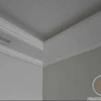 گچکاری.سفید .ابزار .گچ وخاک‌.نورمخفی لکه گیری