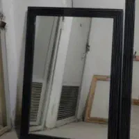 اینه بزرگ با قاب