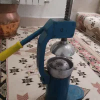 آبمیوه گیری دستی