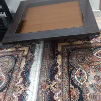 میز وسط بزرگ میز جلو مبلی. یه دونه هم کوچک رایگان