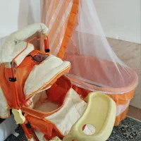 کالسکه بچه وتخت نوزاد