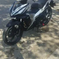 لاکی ۱۸۵