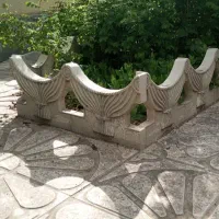موزائیک و دورباغچه. پله .زیر پله .صندلی