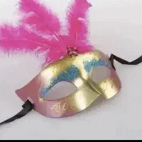 محصولات کاستوم و فانتزی