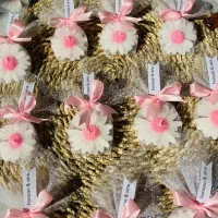 گیفت عروس شمع بابونه