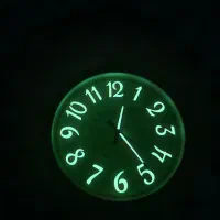 ساعت دیواری شب نما مدرن گرد سفید|ساعت دیواری و تزئینی|اسدآباد, |دیوار