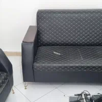 مبلمان اداری با میز وسط پرژکتور تلفن پایه کولر آبی