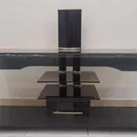 میز تلویزیون شیشه ای