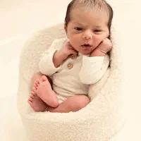 عکاسی نوزاد در منزل