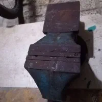 گیره رومیزی ومنگنه وبخاری وقیچی و گیوتین واچارشلاق|ابزارآلات|مشهد, خواجه ربیع|دیوار