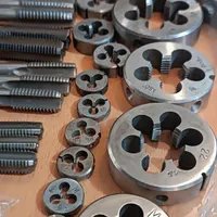 قلاویز، حدیده، دسته حدیده (مجموعه ۶۲ پارچه غربی)|ابزارآلات|تهران, نیروی هوایی (پیروزی)|دیوار