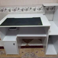 میز کامپیوتر