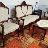 مبل ۹ نفره سلطنتی چوب راش|مبلمان خانگی و میز عسلی|قم, چهل درخت|دیوار
