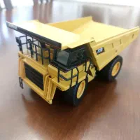 ماکت دامپ تراک کاترپیلار 777|کلکسیون و سرگرمی|تهران, امام زاده عبدالله|دیوار