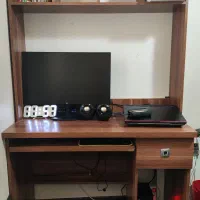 «میز کامپیوتر تمیز و سالم MDF ضدخش قیمت مناسب