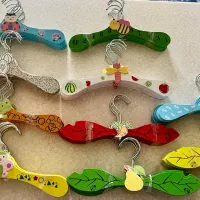 چوب لباسی ( چوبکار ) بچگانه چوبی