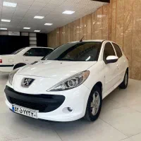 207 مدل98 سقف فلز اتومات بی رنگ سالم