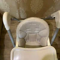 صندلی غذای فیکشن کارکرده