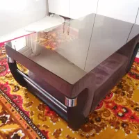 میز پذیرایی باابعاد۱۱۱در۶۰سانتی متر با شیشه دودی