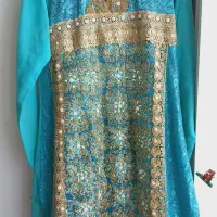 پیراهن|لباس|قم, باجک یک|دیوار