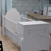 تخت نوجوان و کودک