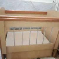 تخت کودک .تخت نوزاد .گهواره|تخت و صندلی بچه|تهران, شکوفه (عبدل آباد)|دیوار