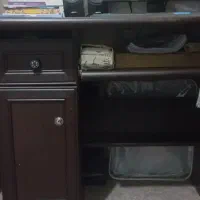 میز کامپیوتر سالم