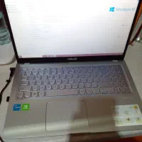 لپتاپ ایسوس نو استفاده نشده