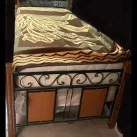 تخت خواب یک نفره
