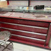 دکور مغازه و دو تا میز مغازه|فروشگاه و مغازه|دهدشت, |دیوار