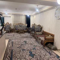 اپارتمان ۵ طبقه ده واحدی طبقه چهار خیابان ۷ رسالت