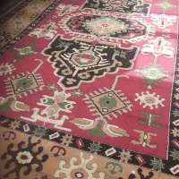 دوتا فرش یکی ۱۲متری یک ۹ متری مثل هم