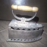 اتو ذغال