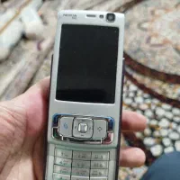 نوکیا n95 سالم باطری ندارد کارتن دارد