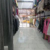 فروشنده لباس زنانه