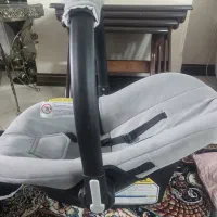 کریر نوزاد برند دلیجان در حد نو