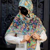 روسری قواره ۱۴۰ دوردست دوز  برند معتبر