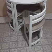 میز و صندلی کم جا نو