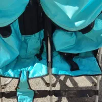 کالسکه دوقلو