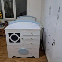 تخت خواب کودک و نوجوان در حد نو