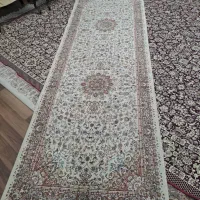 فرش کناره ۳متری زمرد مشهدبهمراه فرش گرد یک متری