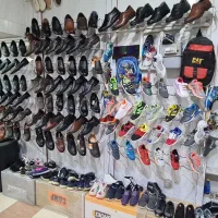 کلیه لوازم کفش فروشی ویترین رگال دکور|کیف، کفش، کمربند|شیراز, شریفآباد|دیوار